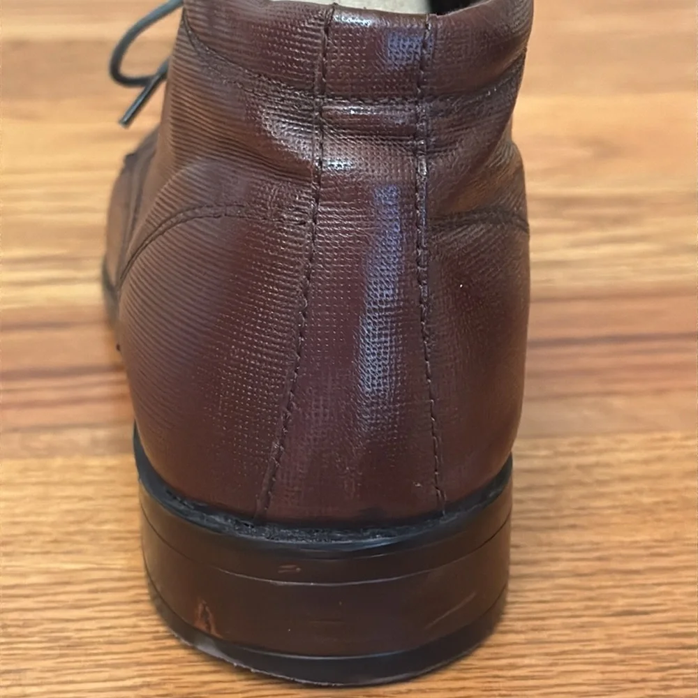 Red Tape Textured Leather Ankle Chukka Boots Men’s 9